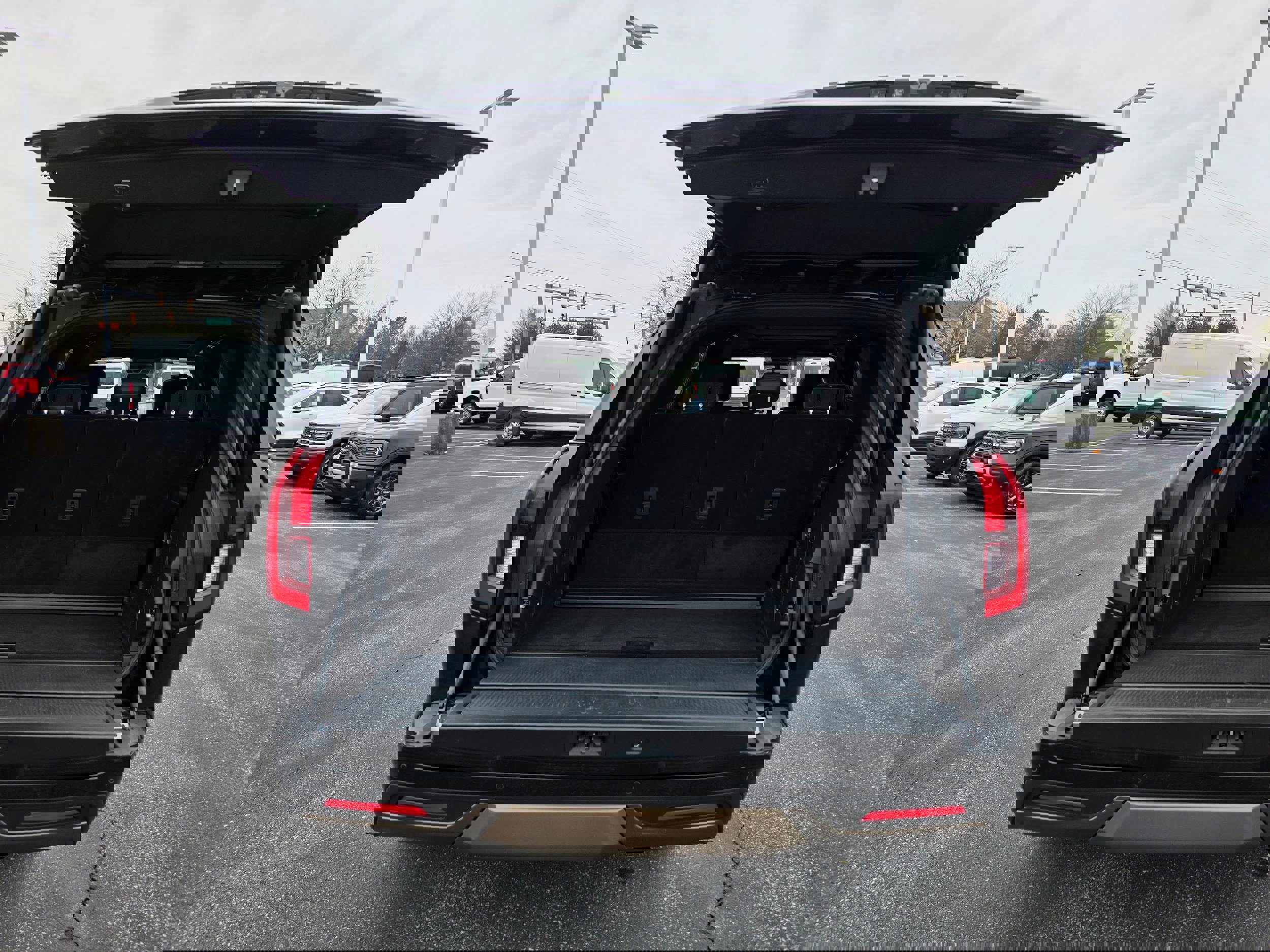 Certified 2025 Ford Expedition King Ranch image 8