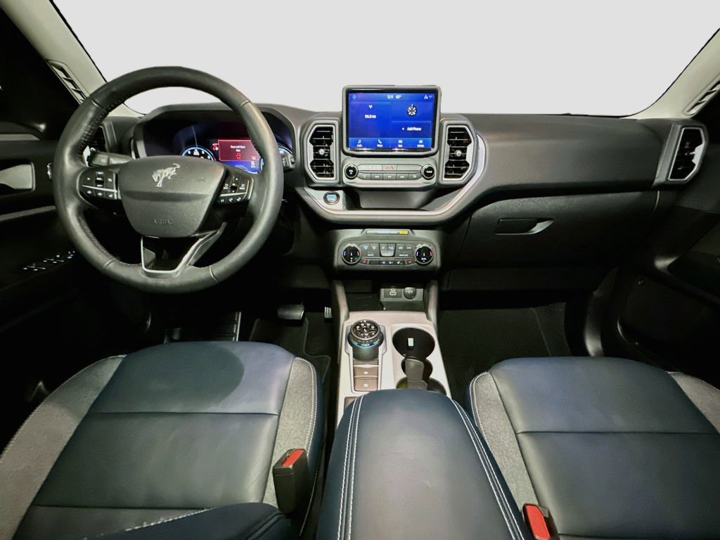 Certified 2023 Ford Bronco Sport Outer Banks w/ Tech Package AWD/4WD image 9