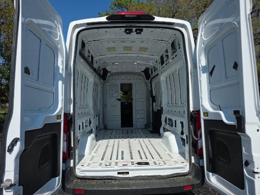 Certified 2023 Ford Transit 250 148 High Roof RWD image 18