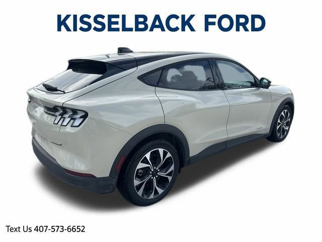 Certified 2025 Ford Mustang Mach-E Select image 5