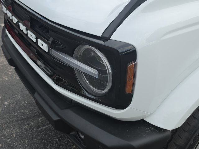 Certified 2025 Ford Bronco Outer Banks AWD/4WD image 12