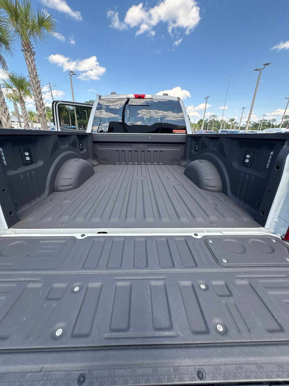 Certified 2025 Ford F250 Lariat w/ Lariat Ultimate Package AWD/4WD image 33