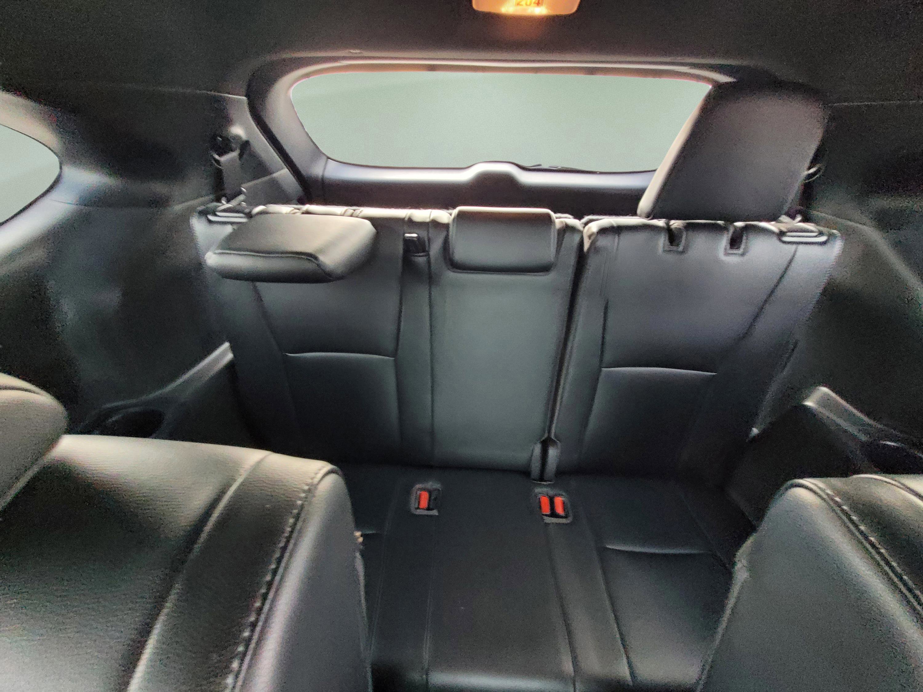 Used 2022 Toyota Highlander XSE image 29