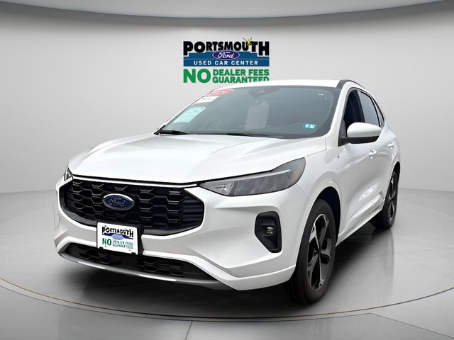 Certified 2024 Ford Escape ST-Line Select w/ Tech Pack #1 AWD/4WD image 16