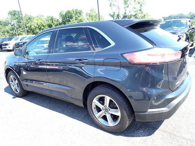 Certified 2023 Ford Edge SEL w/ Convenience Package AWD/4WD image 4