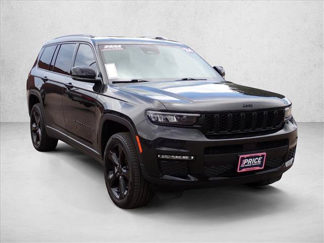 Used 2024 Jeep Grand Cherokee L Limited w/ Black Appearance Package AWD/4WD image 6