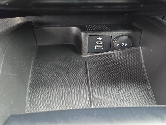 Certified 2024 Ford Escape ST-Line w/ Tech Pack #1 AWD/4WD image 25