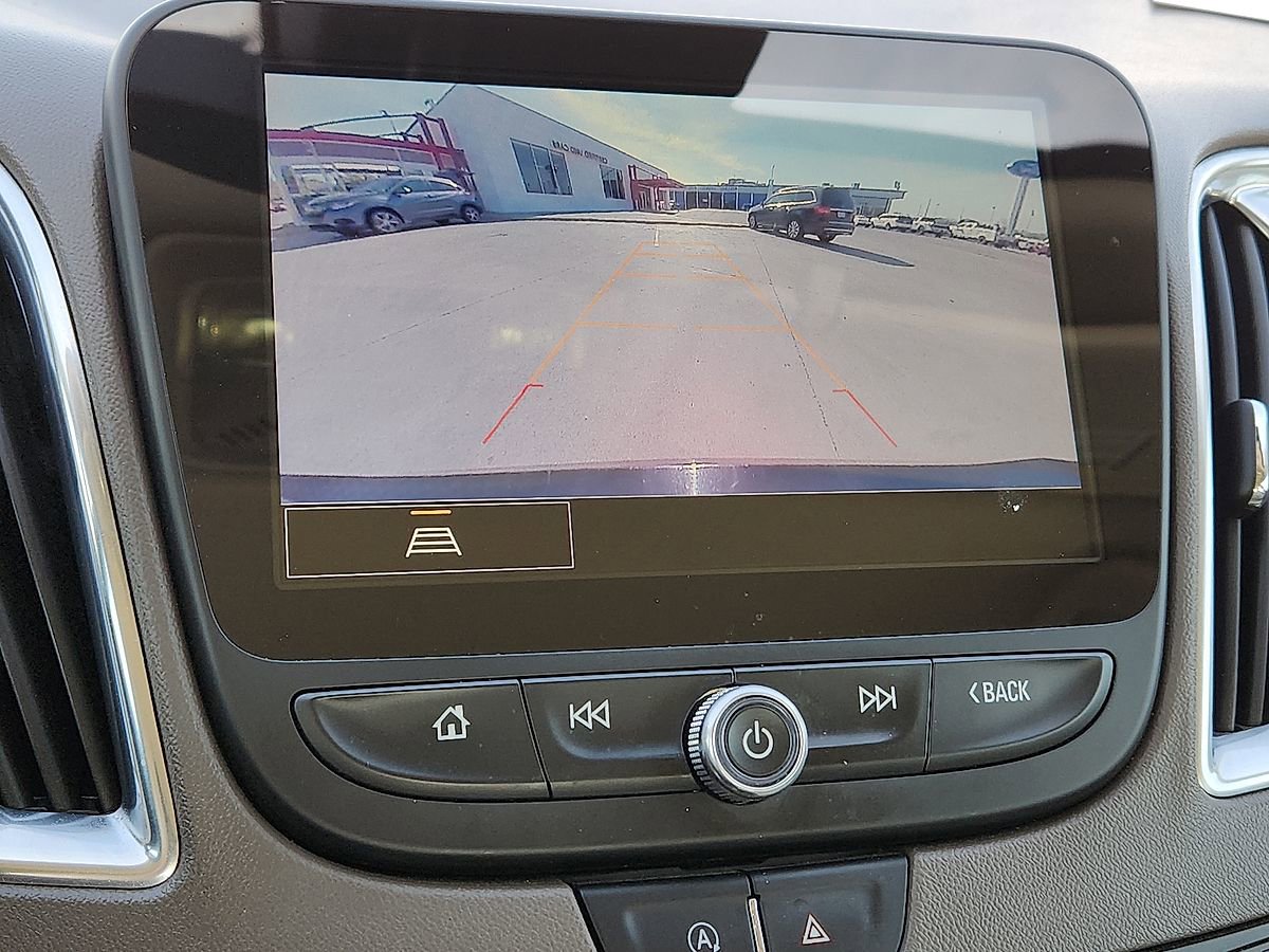 Used 2024 Chevrolet Malibu LT FWD image 8