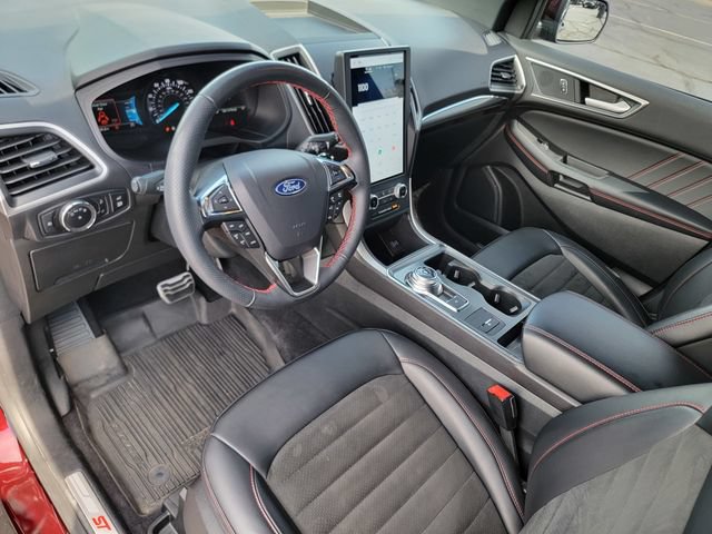 Certified 2024 Ford Edge ST-Line AWD/4WD image 19