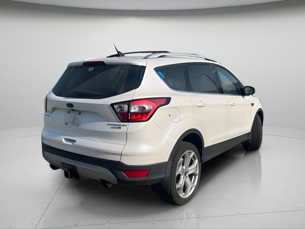 Certified 2018 Ford Escape Titanium w/ Ford Safe & Smart Package AWD/4WD image 5