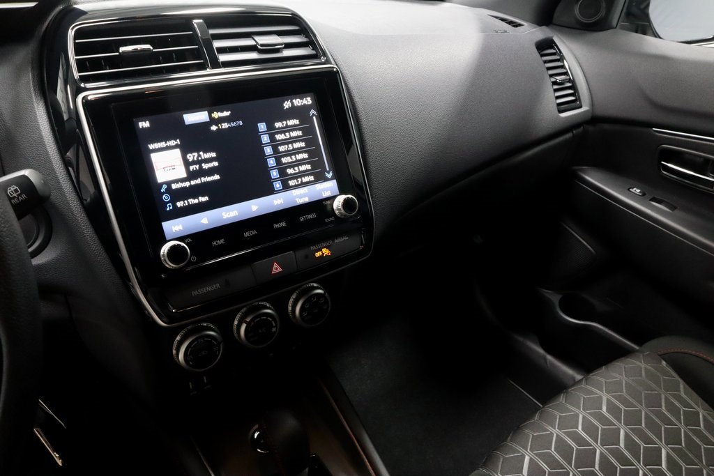 Used 2024 Mitsubishi Outlander Sport AWD image 31