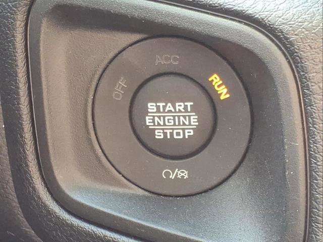 Used 2025 Jeep Wrangler Sport image 25