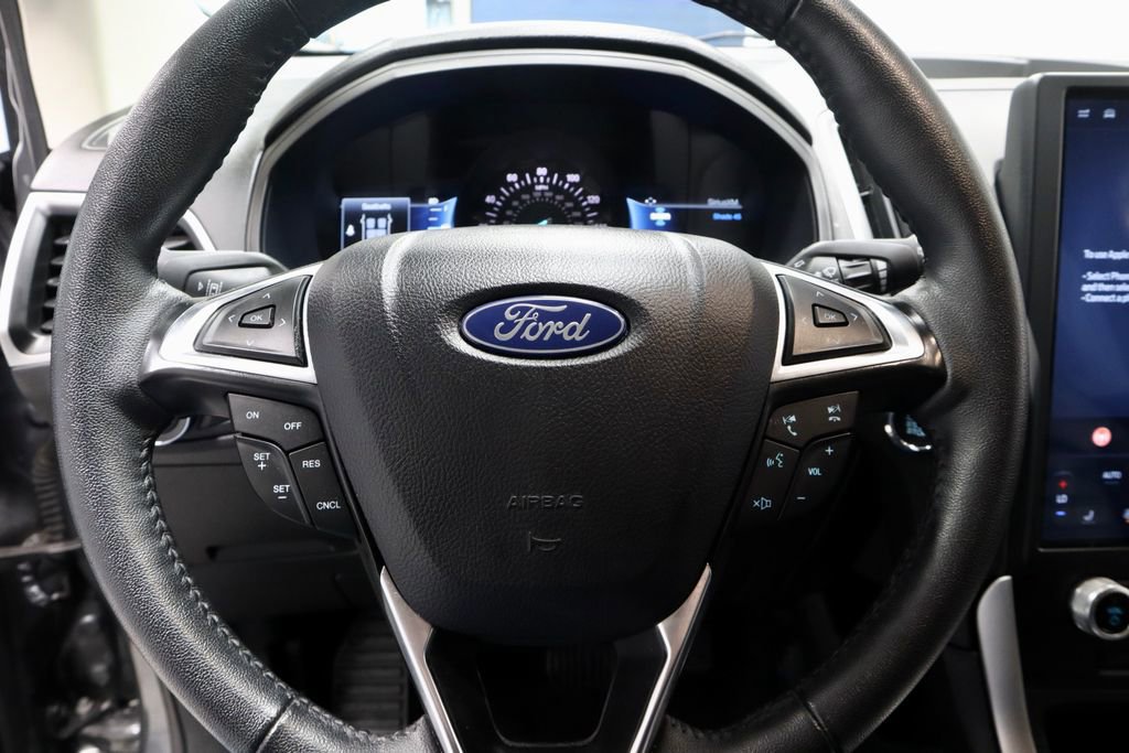 Certified 2024 Ford Edge SEL image 31