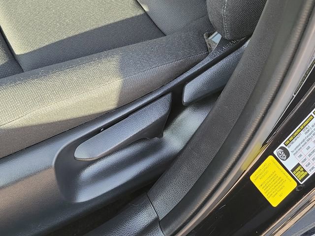 Used 2023 Toyota Corolla LE FWD image 21