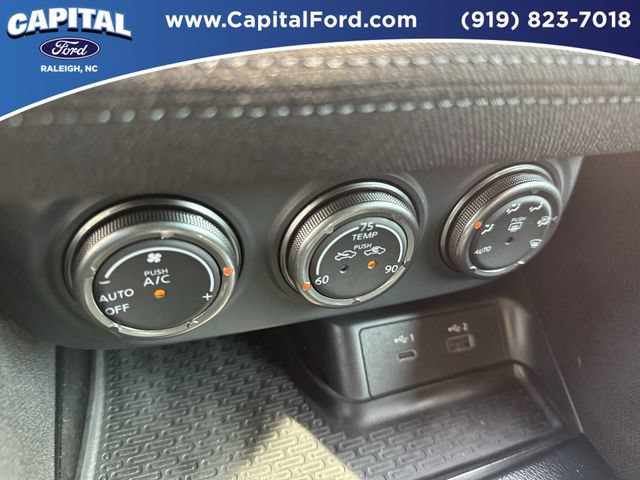 Used 2024 Nissan Z Sport w/ Floor Mat Package RWD image 26