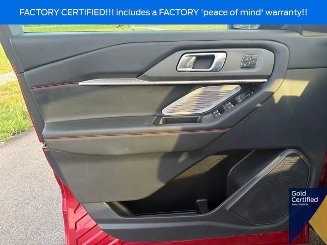 Certified 2025 Ford Explorer ST AWD/4WD image 32