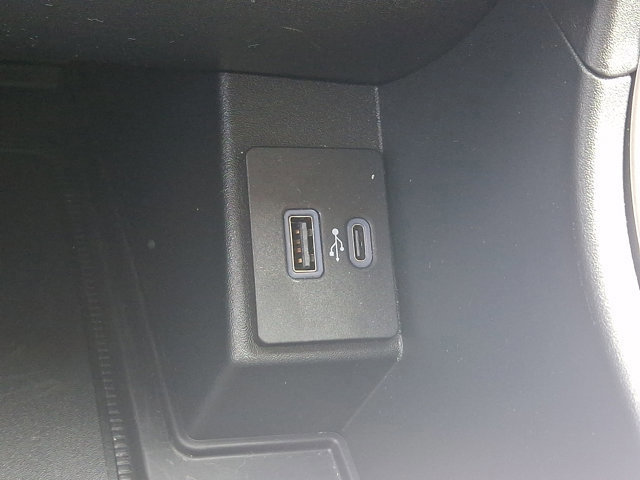 Certified 2023 Ford Edge SEL w/ Convenience Package image 25