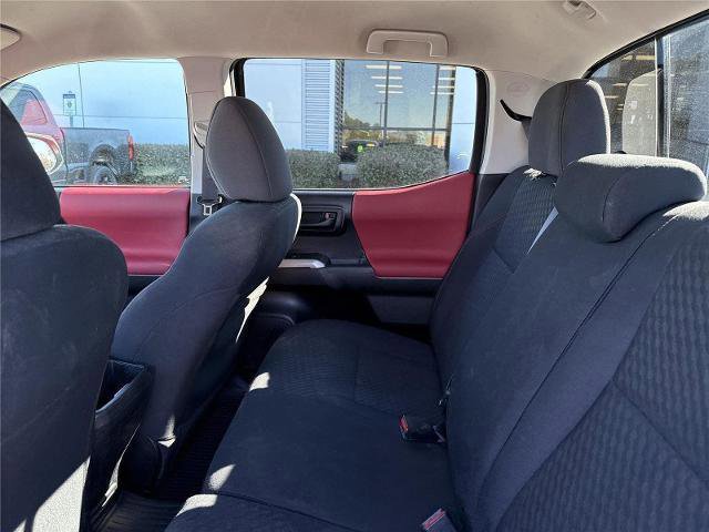 Used 2022 Toyota Tacoma SR5 image 10