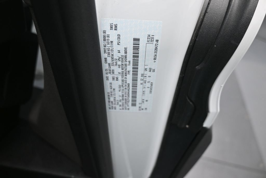 Certified 2025 Ford Transit 150 Low Roof AWD image 21