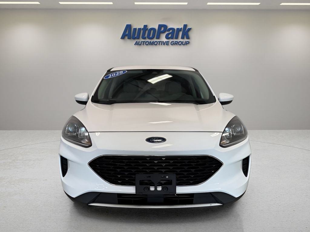 Certified 2020 Ford Escape SE AWD/4WD image 2