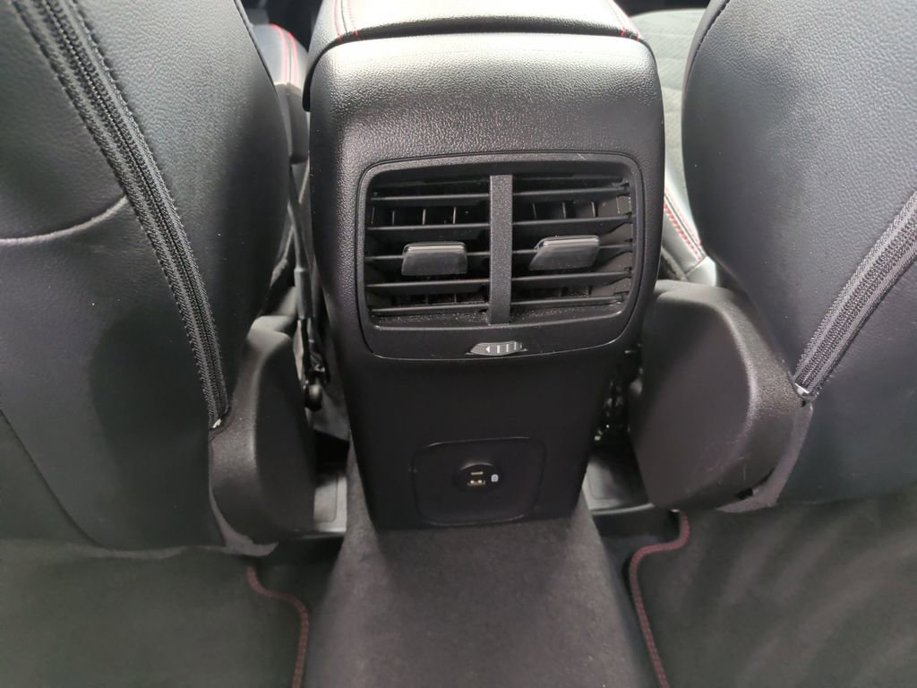 Certified 2022 Ford Escape SEL w/ SEL Stealth AWD Package image 18