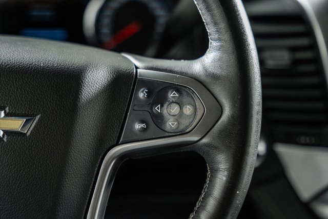 Used 2017 Chevrolet Suburban LT image 34