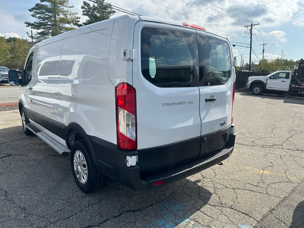 Certified 2025 Ford Transit 250 Low Roof w/ Exterior Upgrade Package RWD image 9
