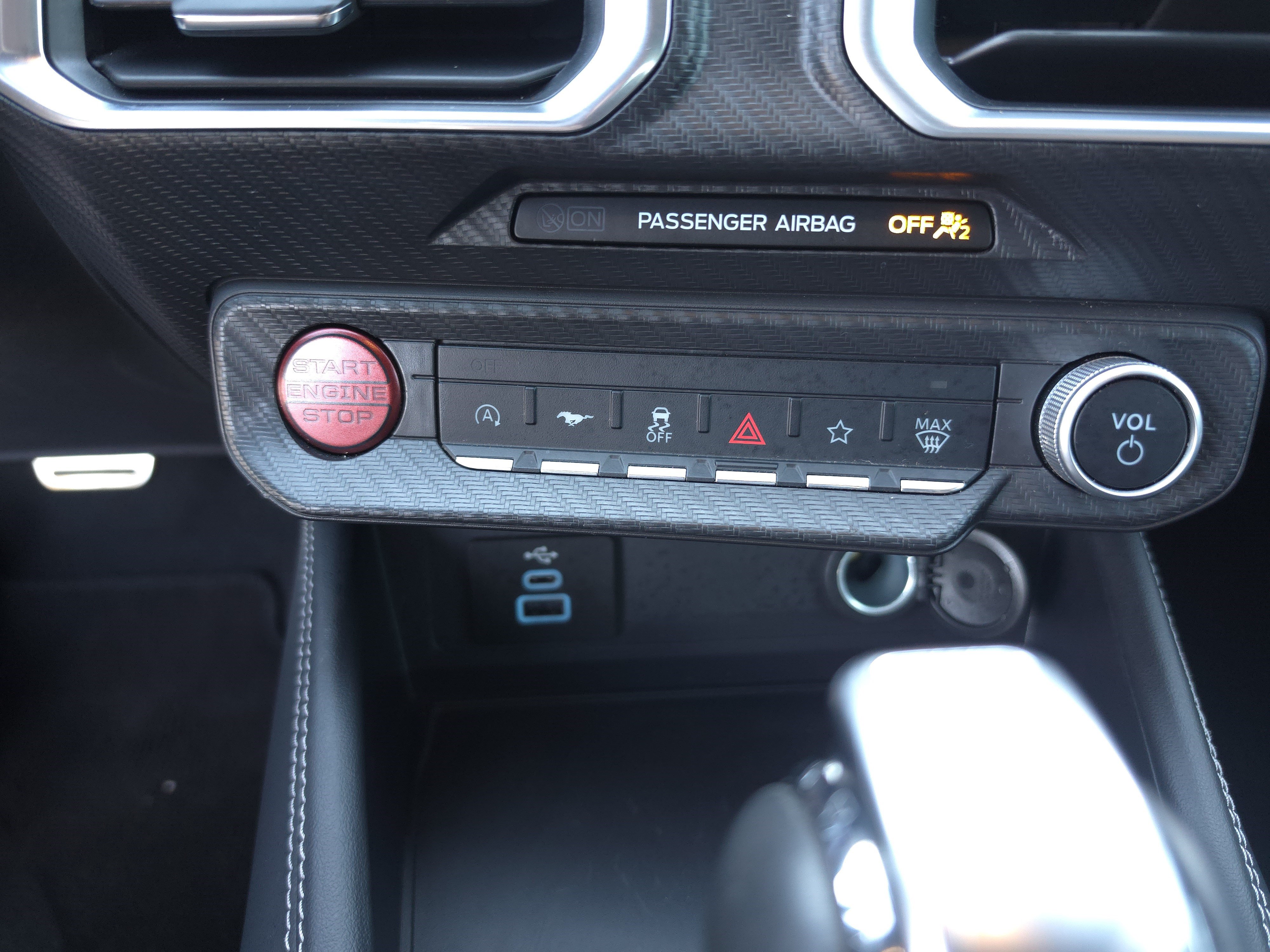 Certified 2025 Ford Mustang Premium RWD image 12