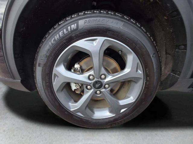 Certified 2025 Ford Escape ST-Line Select AWD/4WD image 34