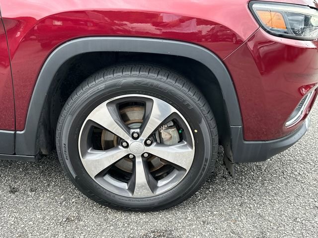 Used 2019 Jeep Cherokee Limited FWD image 12