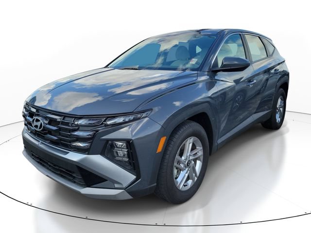 Used 2025 Hyundai Tucson SE FWD image 4