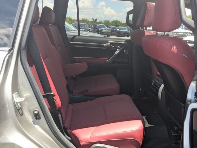 Used 2022 Lexus GX 460 Premium w/ Accessory Package AWD/4WD image 27