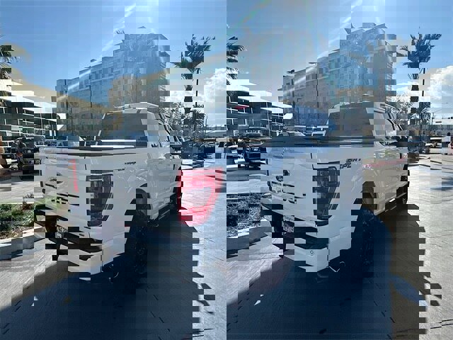 Certified 2023 Ford F150 XLT w/ Equipment Group 302A High image 5