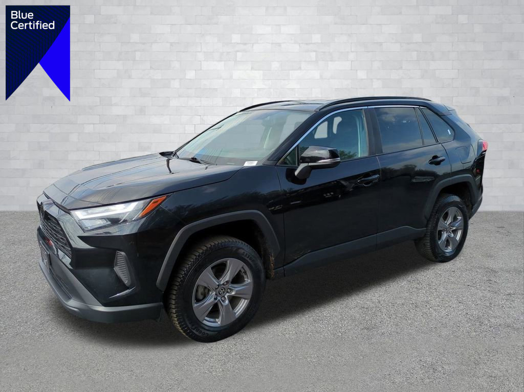 Used 2024 Toyota RAV4 XLE image 1