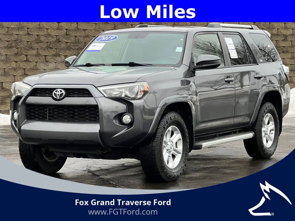 Used 2019 Toyota 4Runner SR5 image 6
