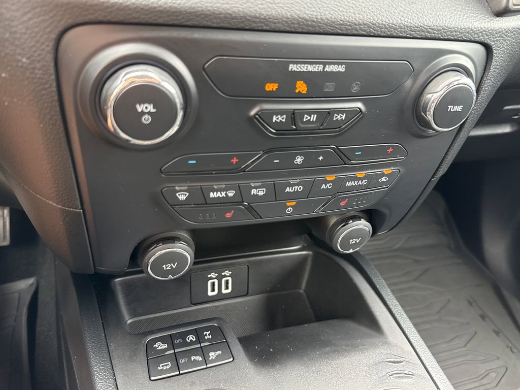 Certified 2021 Ford Ranger Lariat w/ Tremor Off-Road Package AWD/4WD image 22