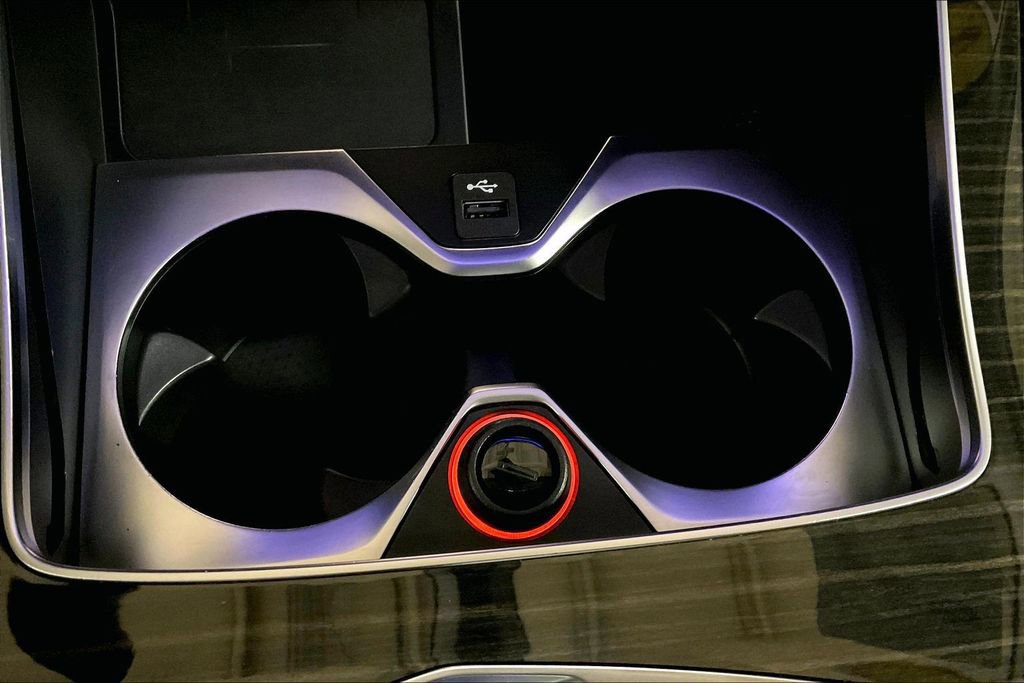 Used 2019 BMW X7 xDrive40i w/ Cold Weather Package image 32