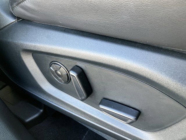 Certified 2021 Ford Explorer Platinum w/ Equipment Group 601A image 46