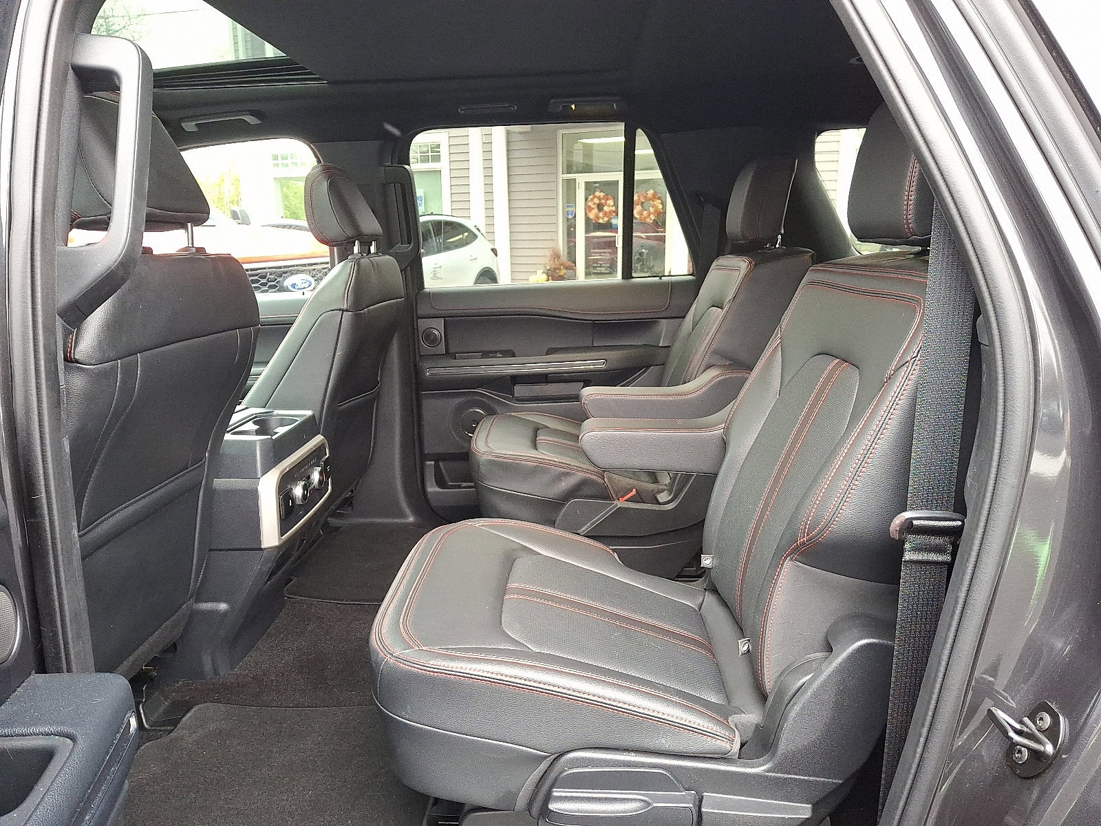 Certified 2022 Ford Expedition Max Limited image 11