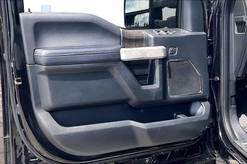 Certified 2021 Ford F250 Lariat AWD/4WD image 23
