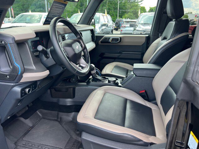 Certified 2024 Ford Bronco Wildtrak AWD/4WD image 7