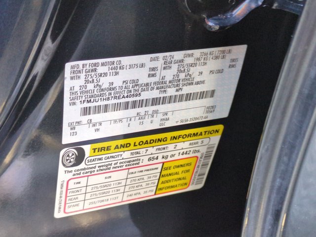 Certified 2024 Ford Expedition XLT RWD image 39