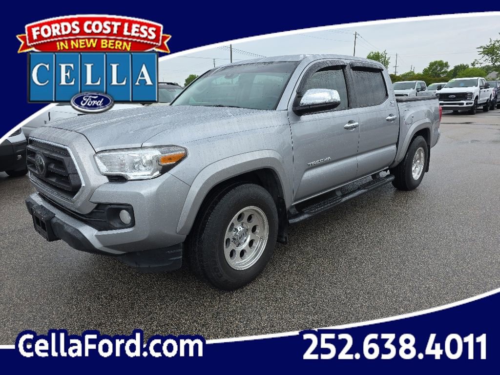 Used 2021 Toyota Tacoma SR5 RWD image 1