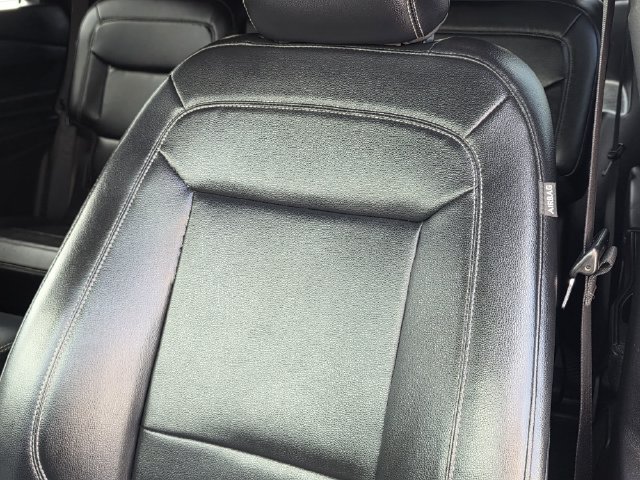 Certified 2020 Ford Explorer XLT w/ Equipment Group 202A RWD image 13