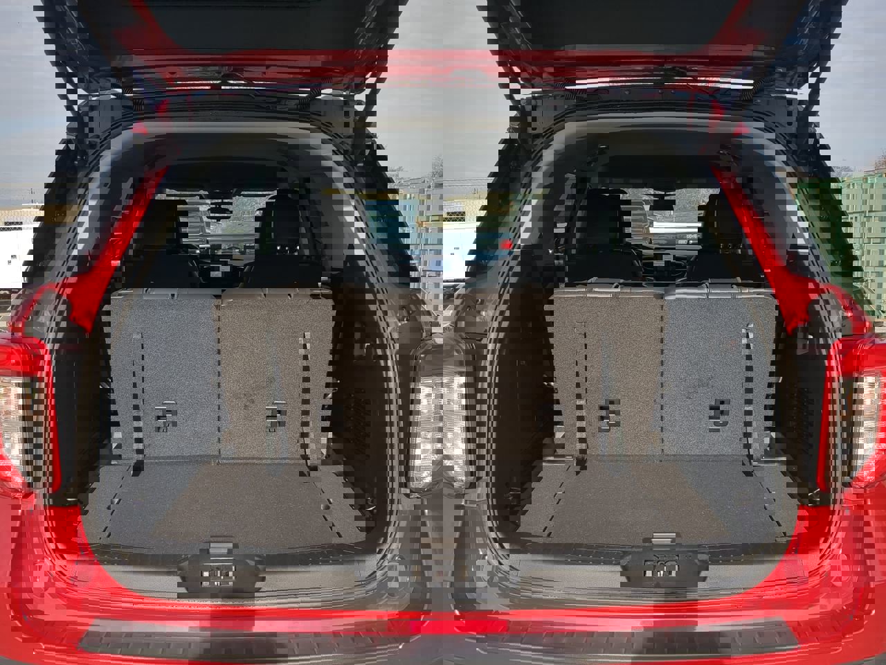 Certified 2022 Ford Explorer XLT w/ Equipment Group 202A image 11