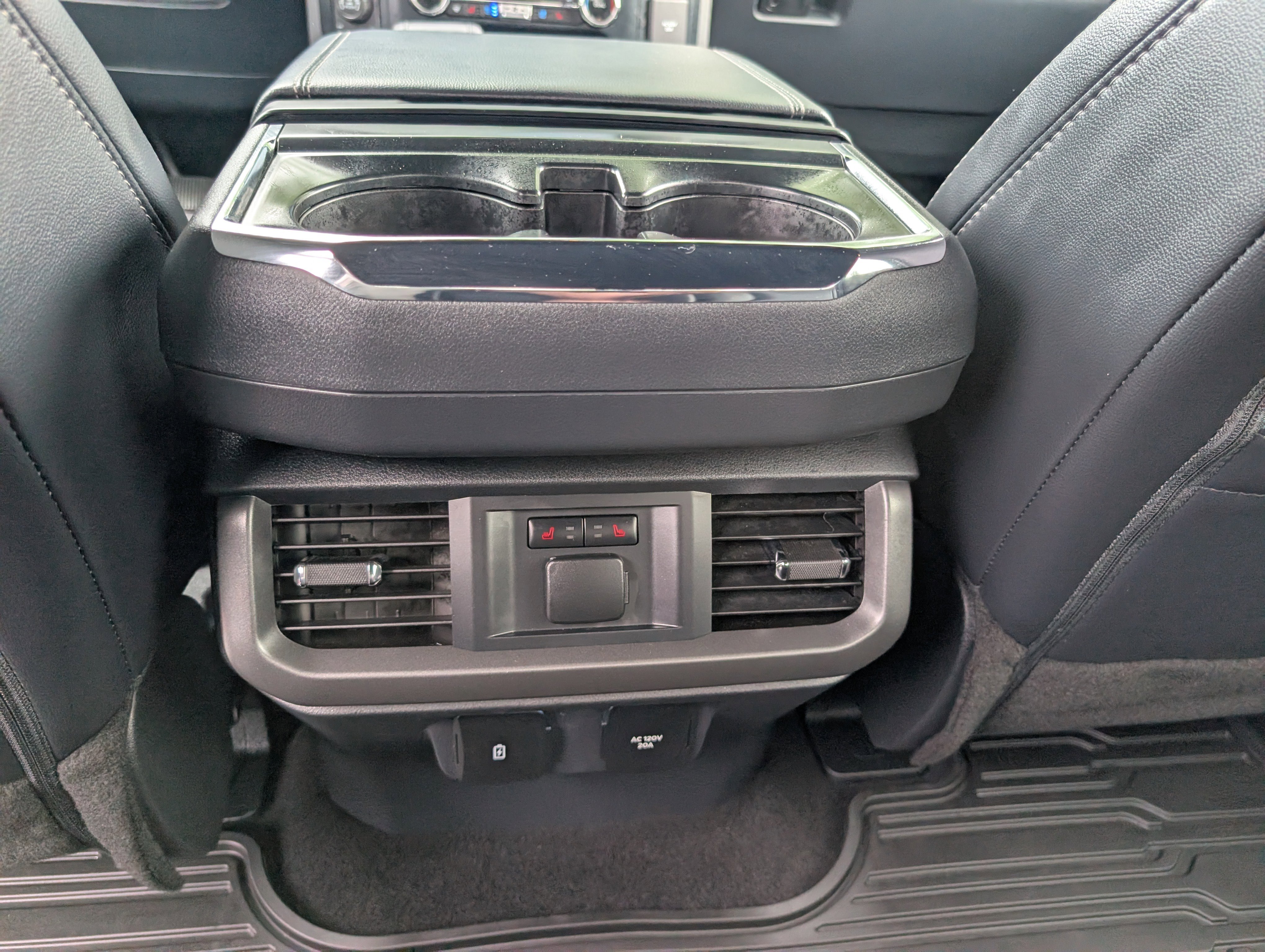 Certified 2025 Ford F150 Lariat w/ Equipment Group 502A High AWD/4WD image 18