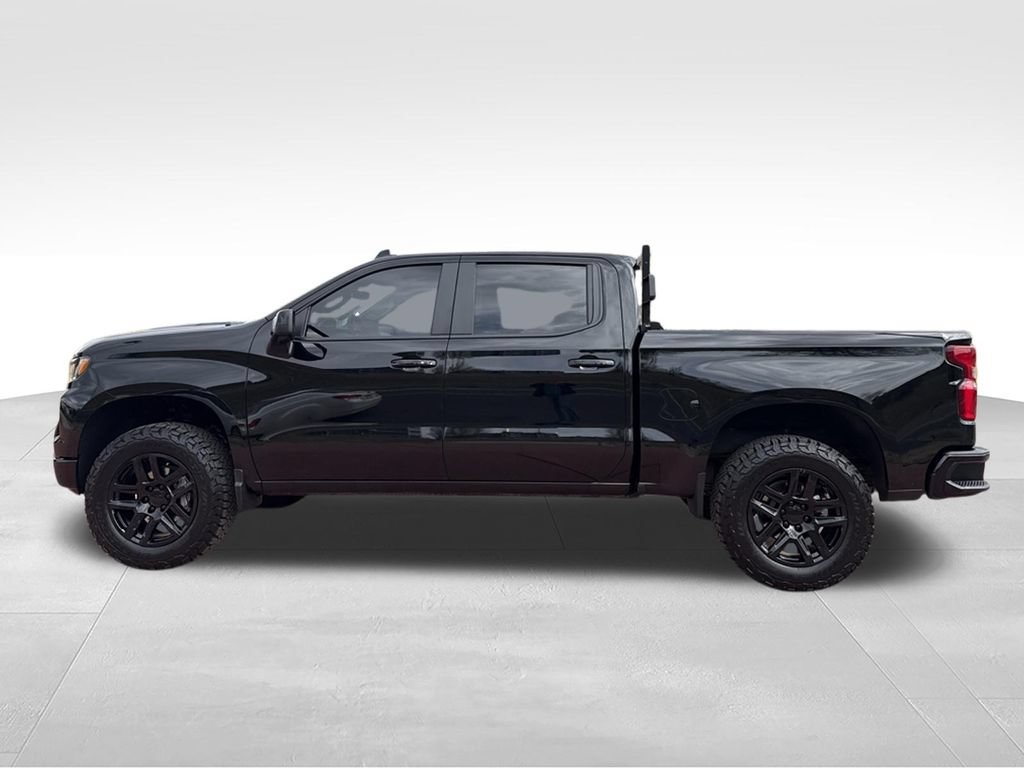 Used 2025 Chevrolet Silverado 1500 LT Trail Boss w/ LT Trail Boss Premium Package AWD/4WD image 4