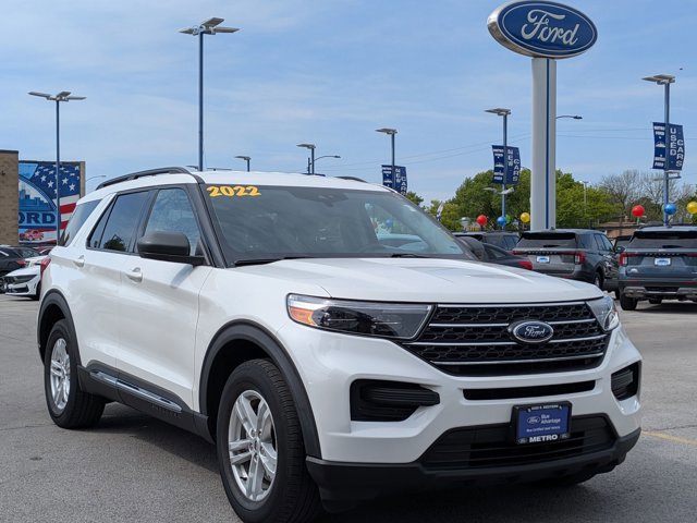 Certified 2022 Ford Explorer XLT AWD/4WD image 2