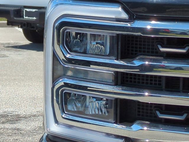 Certified 2025 Ford F250 King Ranch AWD/4WD image 10