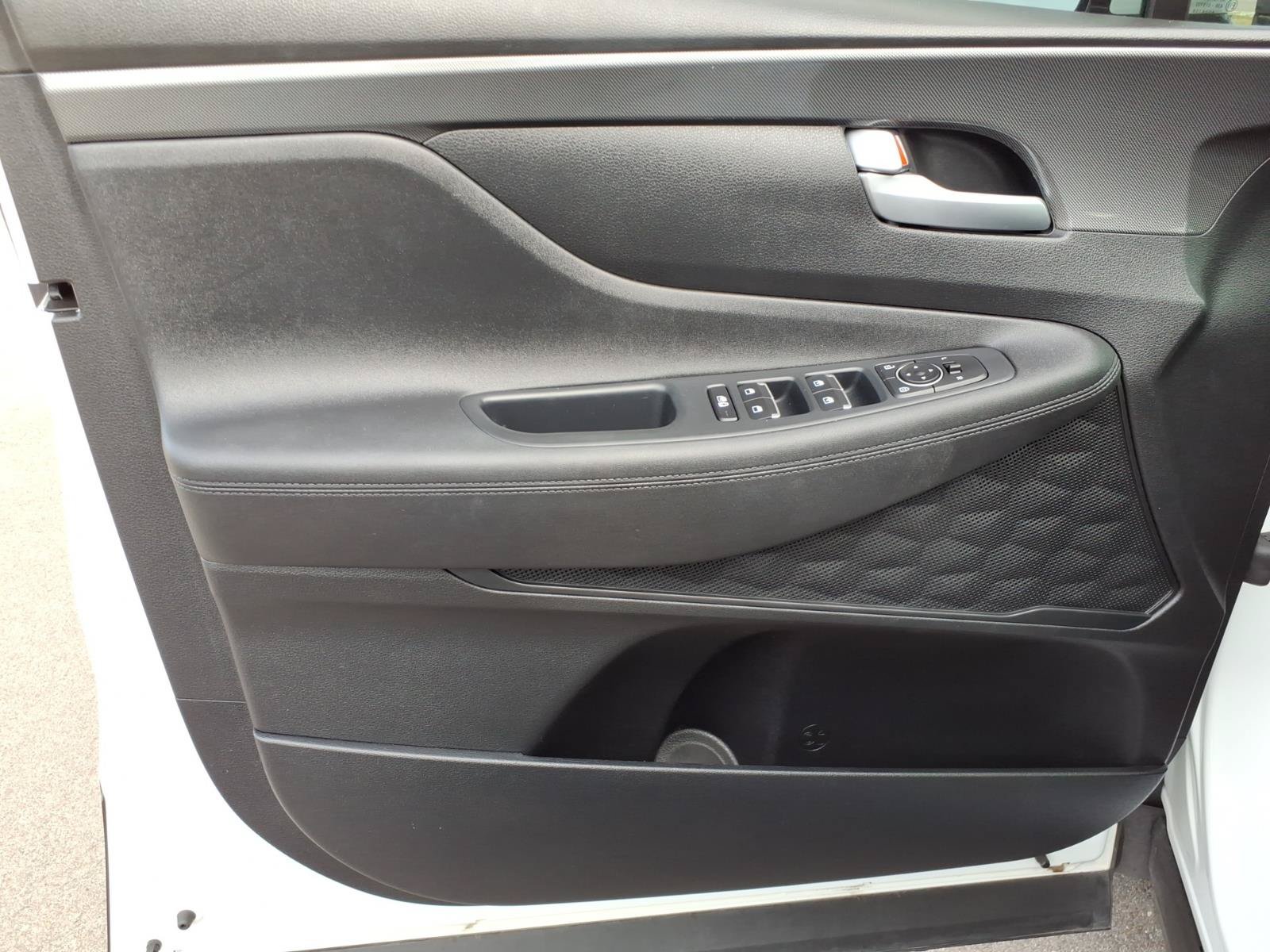 Used 2023 Hyundai Santa Fe SEL w/ Cargo Package FWD image 12
